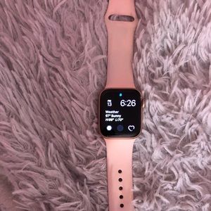 Apple watch 4